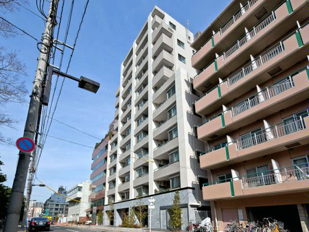 プレミスト明石町